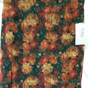 Beautiful Rose pencil skirt